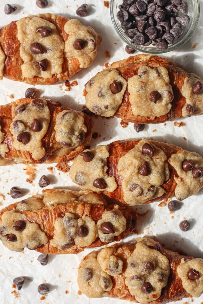 Zorro's Crookie with chocolate cookie dough
